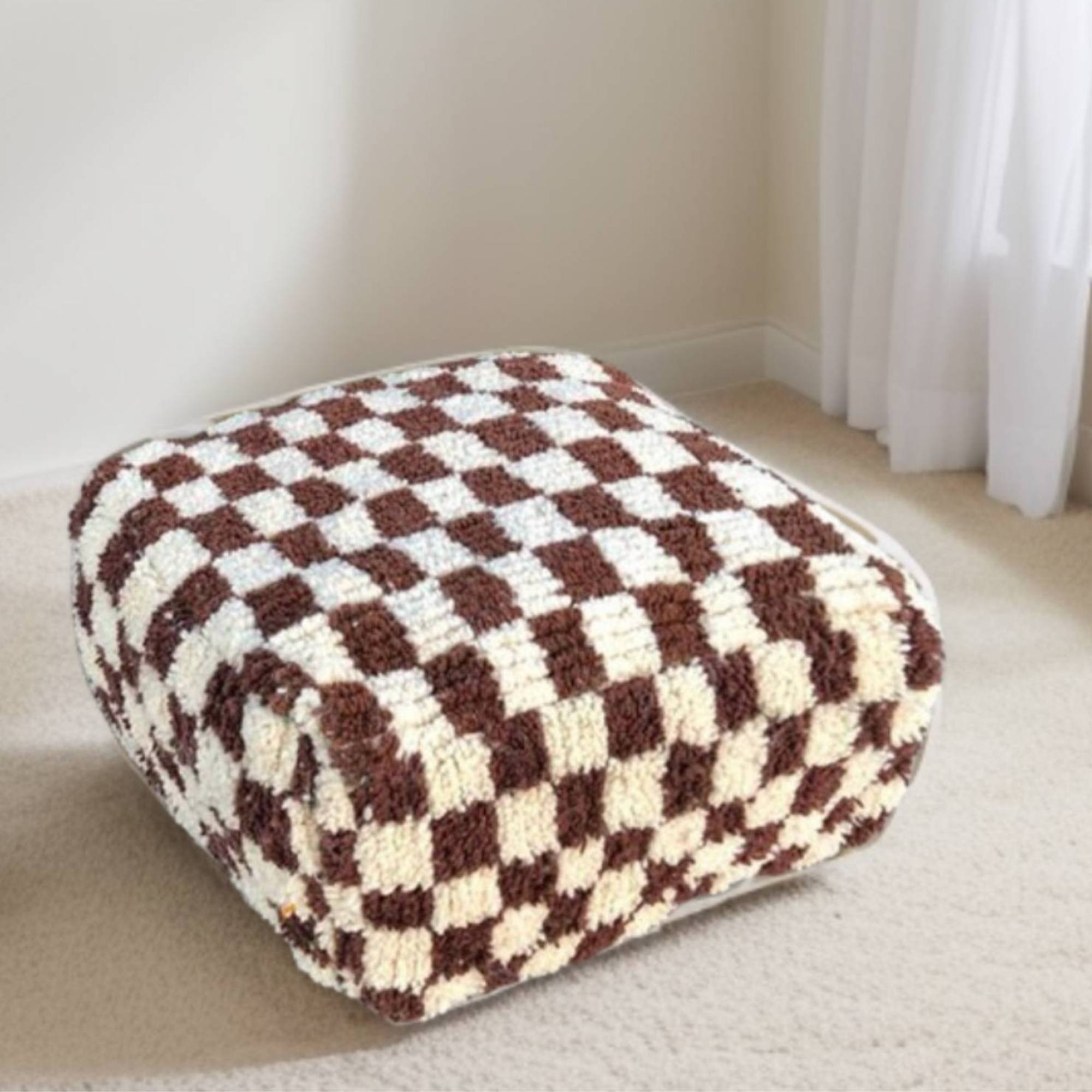 wool square pouf