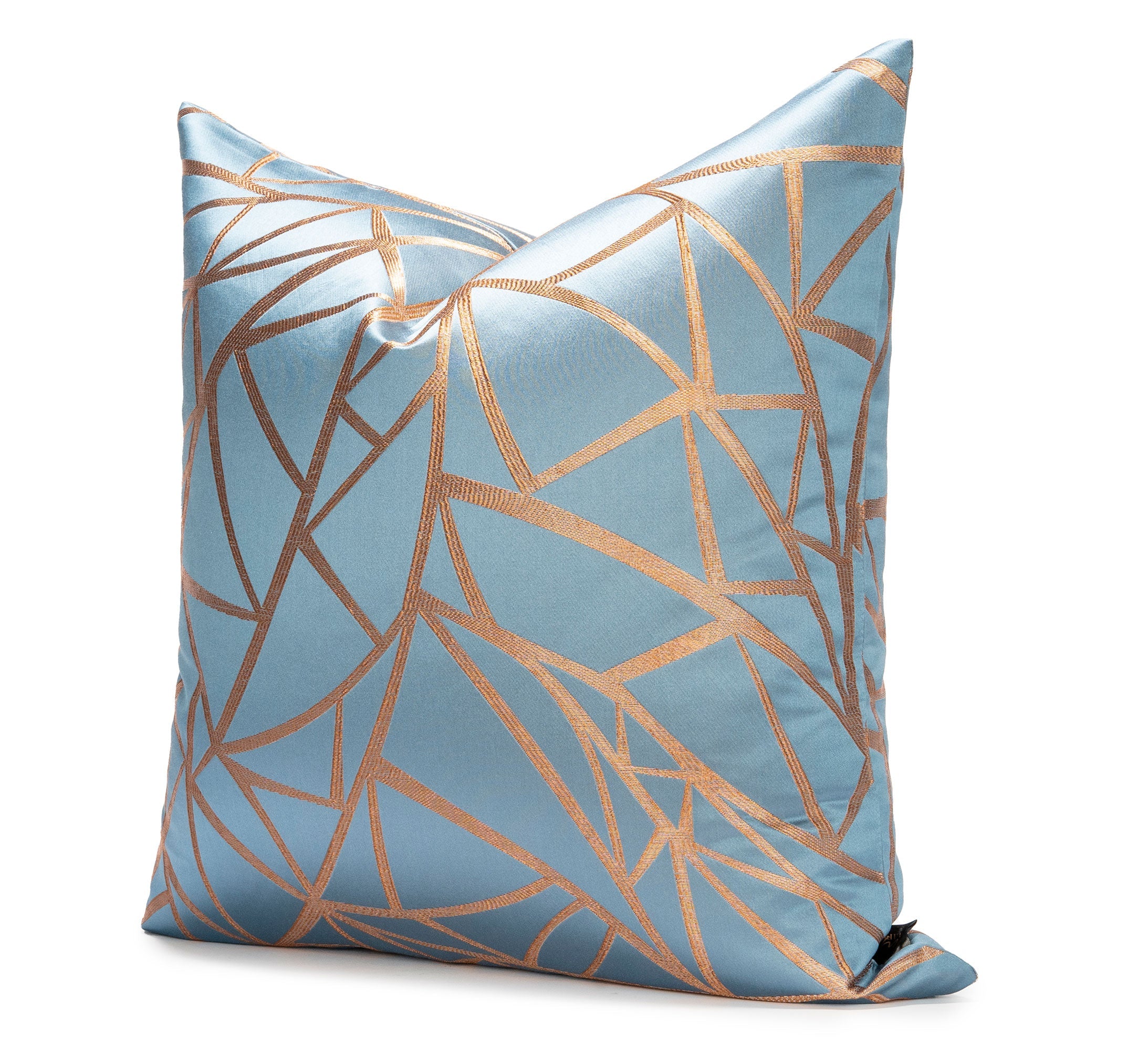 COLORFUL COMFORT Luxelifestyledecor