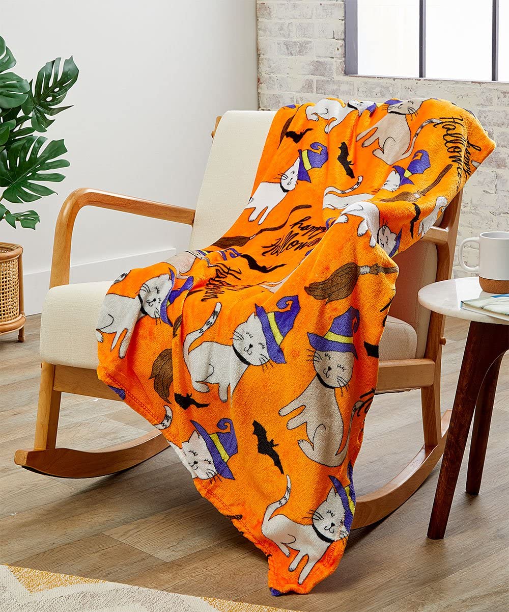 Decor&More Happy Halloween Microplush Throw Blanket (50" x 60") Faith-Hope-Love-Home-Decor