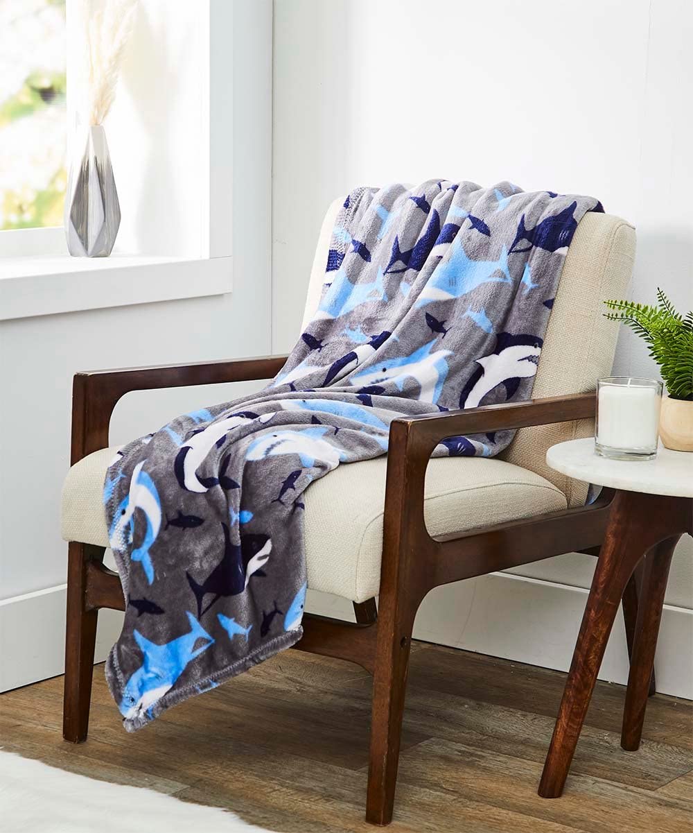 Decor&More American Pride Collection Microplush Throw Blanket (50" x 60") Faith-Hope-Love-Home-Decor