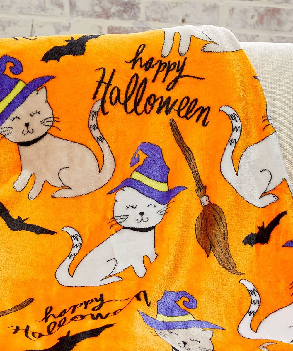 Decor&More Happy Halloween Microplush Throw Blanket (50" x 60") Faith-Hope-Love-Home-Decor