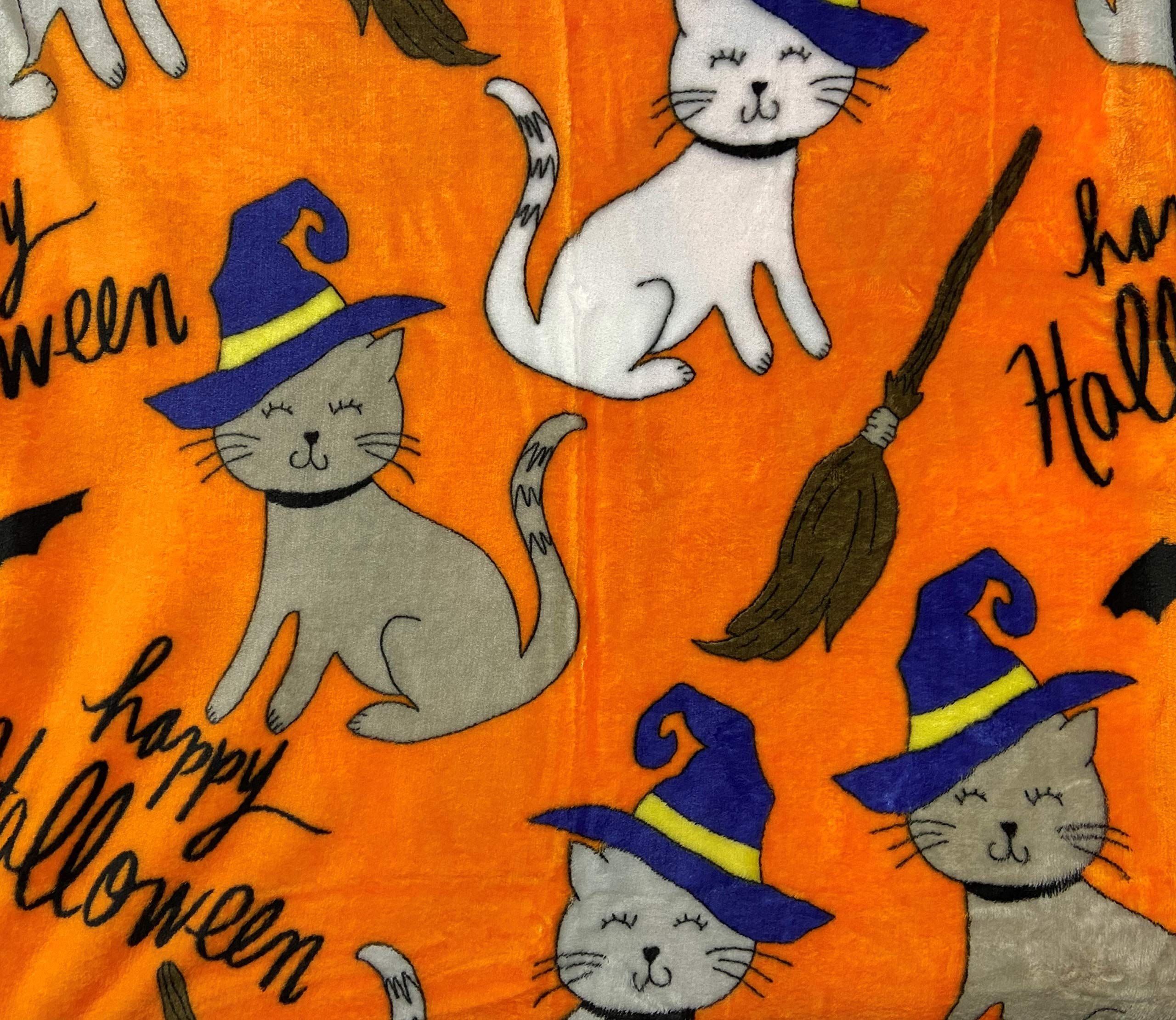 Decor&More Happy Halloween Microplush Throw Blanket (50" x 60") Faith-Hope-Love-Home-Decor