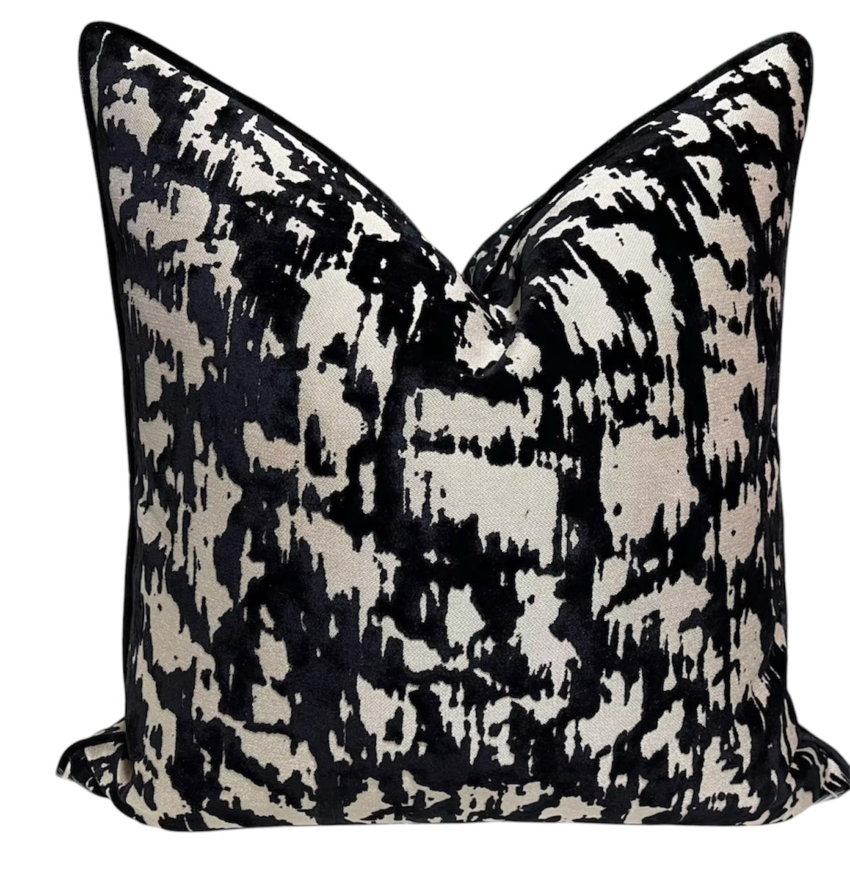 MESSY PATTERNS Luxelifestyledecor