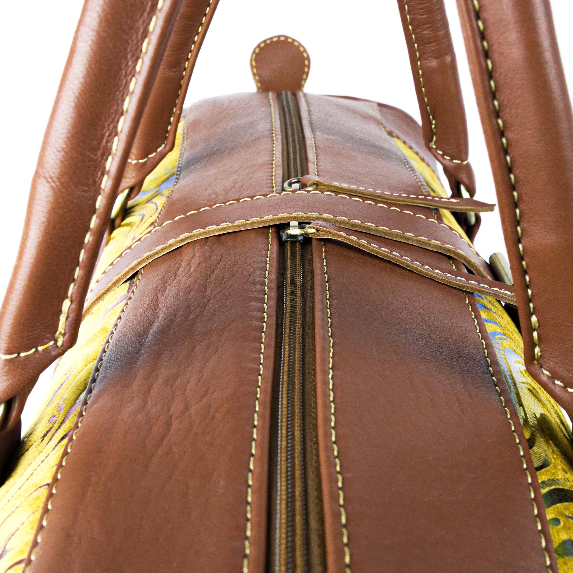 Handmade Kilim Travel Bag – Premium Leather Craftsmanship