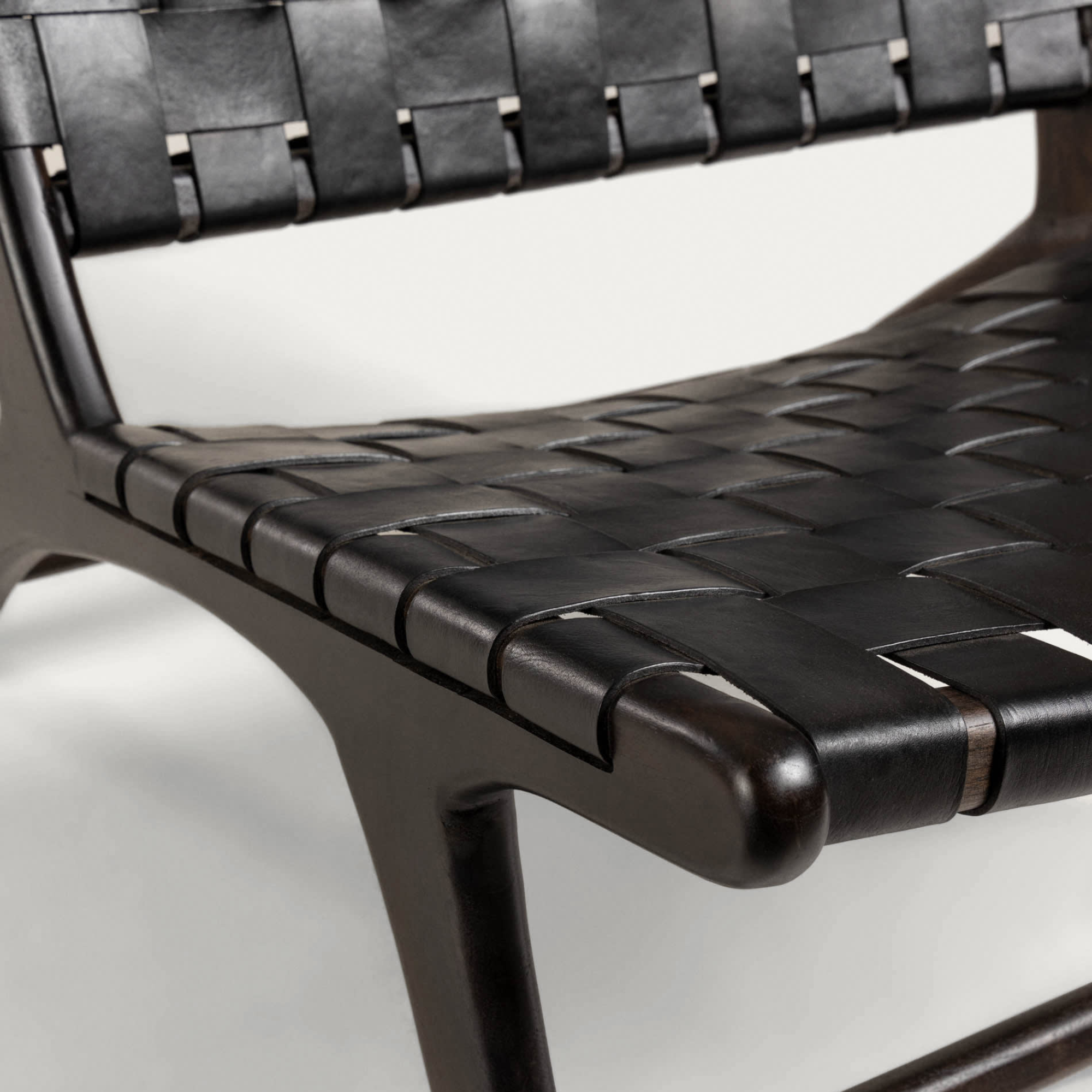 Black Full-Grain Woven Leather Lounge Chair Teak - LuxoraCraft