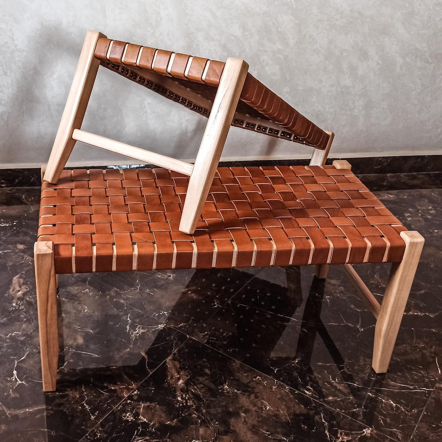 Ragnar Woven Cognac Leather Bench Varnished Teak Front - LuxoraCraft