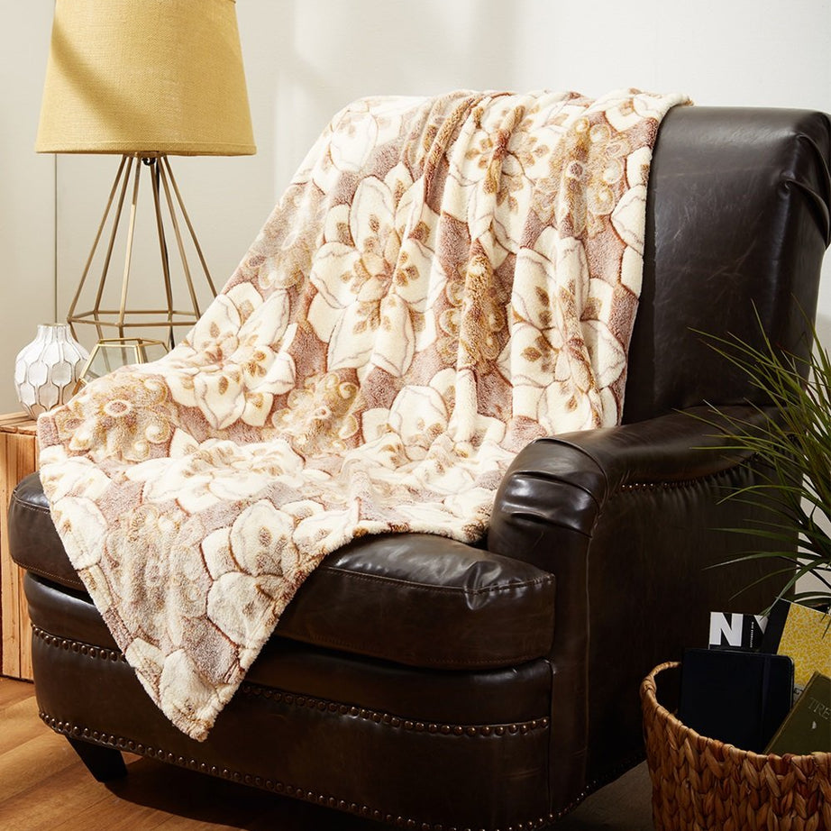 Decor&More Home Essentials Cameo Microplush Blanket