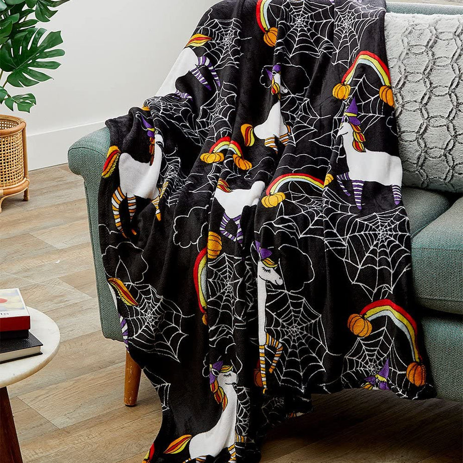 Decor&More Happy Halloween Microplush Throw Blanket (50" x 60")