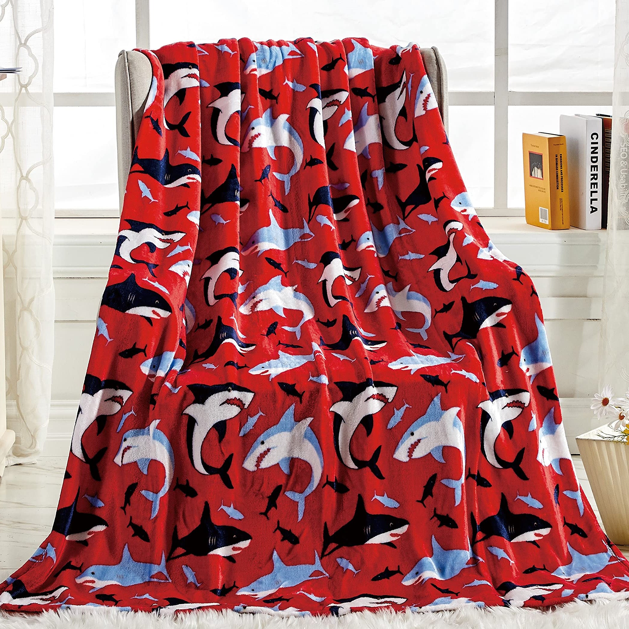 Decor&More American Pride Collection Microplush Throw Blanket (50" x 60")