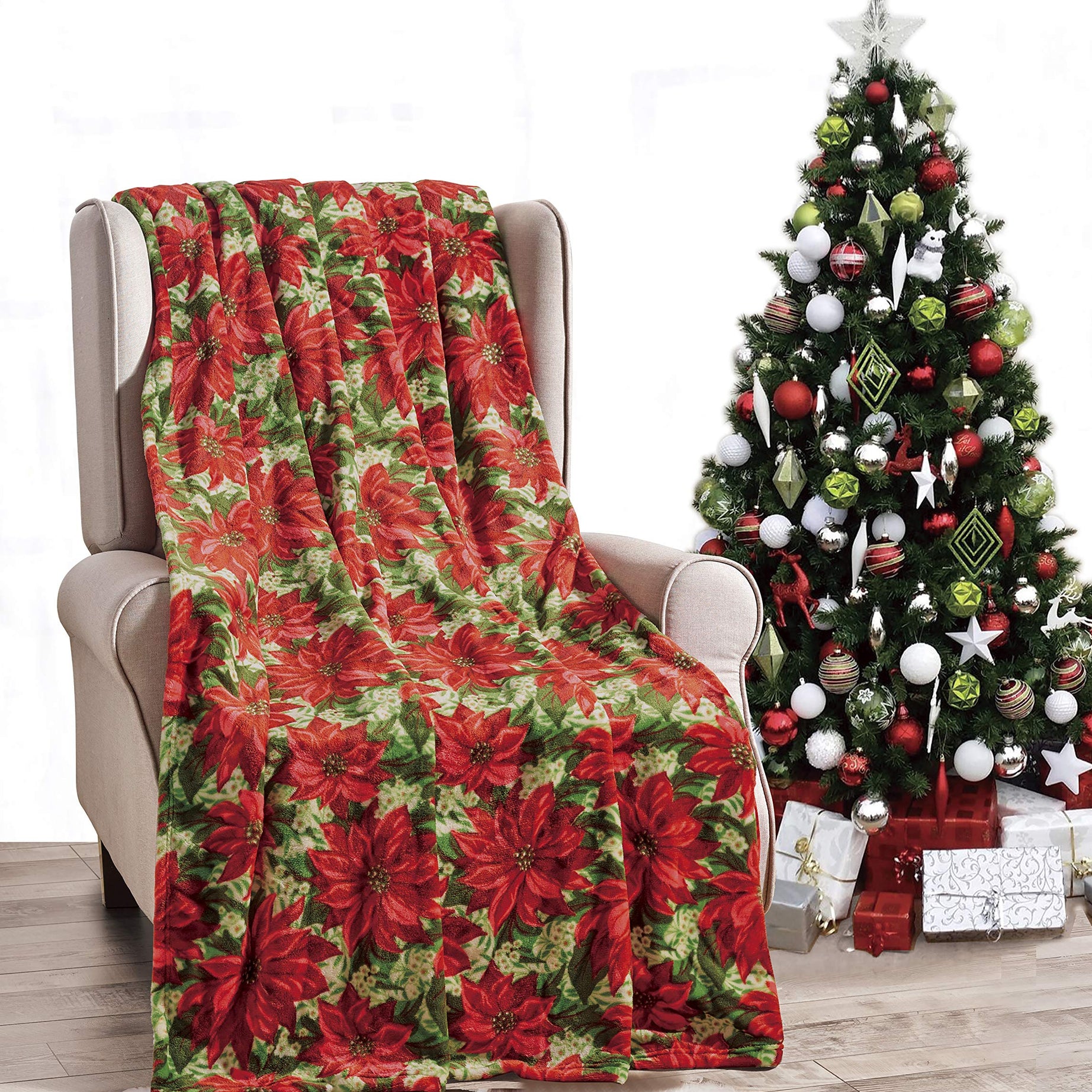 Decor&More Home Essentials Christmas Throw