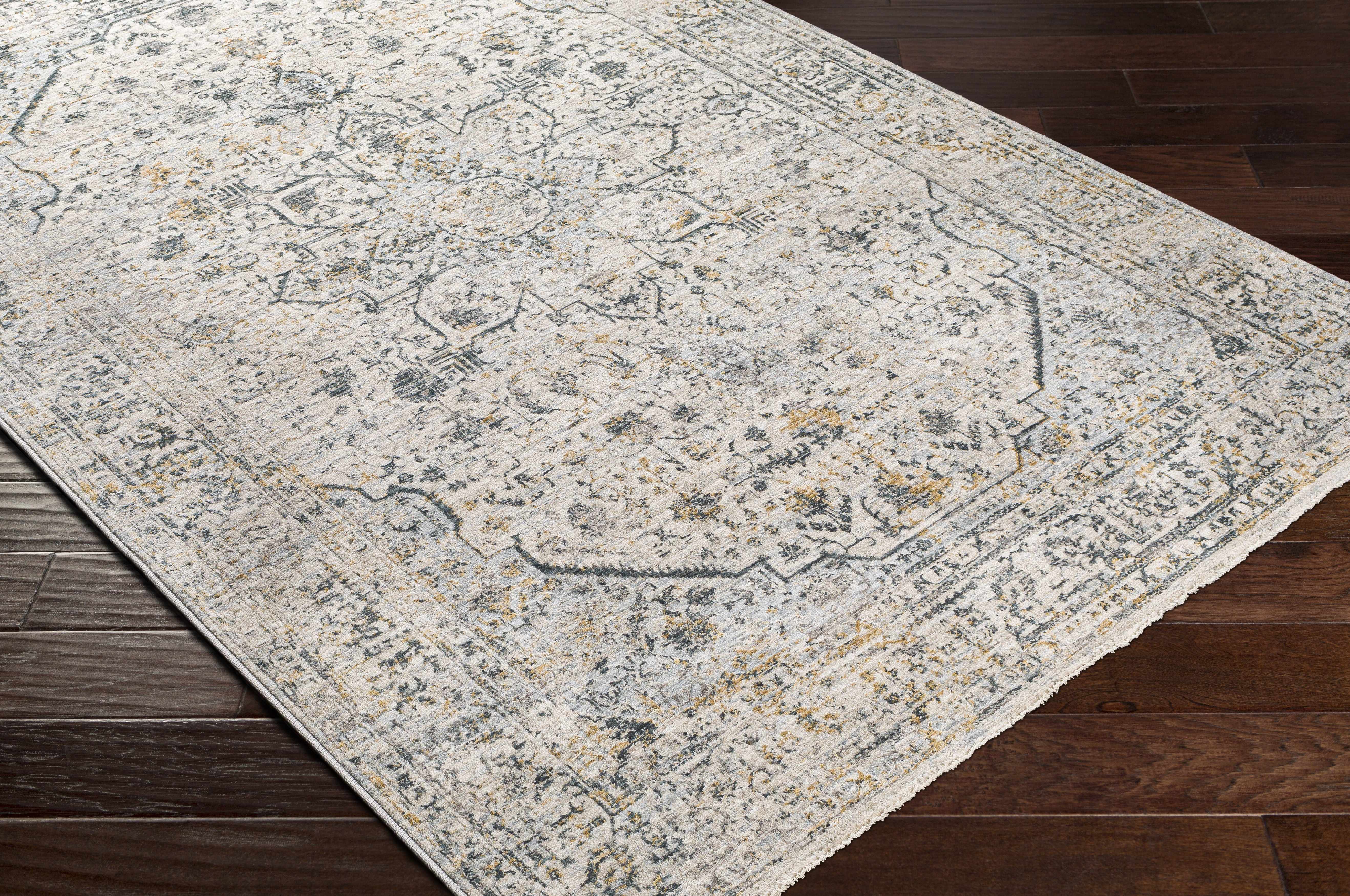 Anmoore Luxe Rug