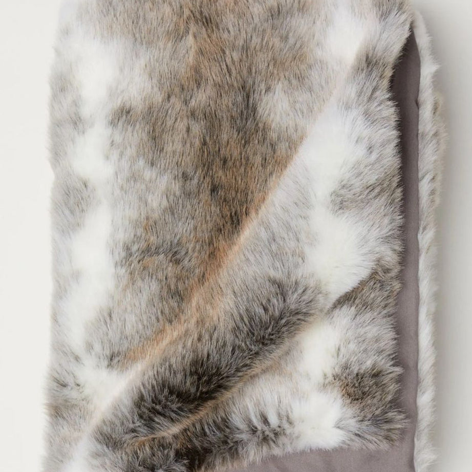 Sierra Luxe Faux Fur Throw