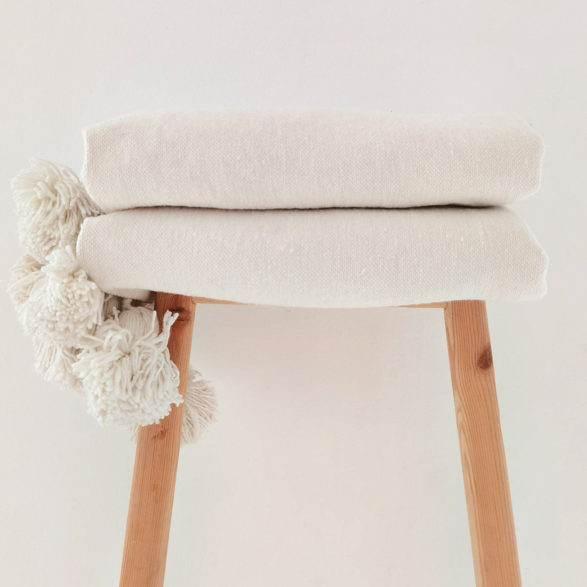 White Handmade Moroccan Blanket Throw Cozy Living Room - LuxoraCraft