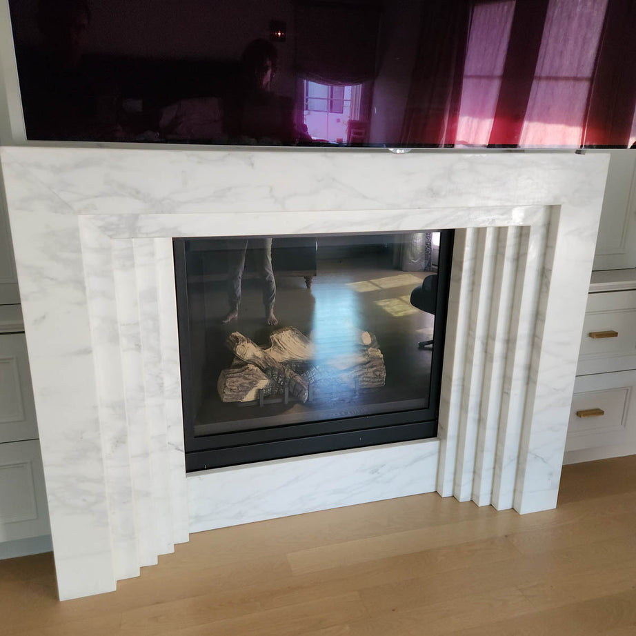 La Gabby 82 Fireplace
