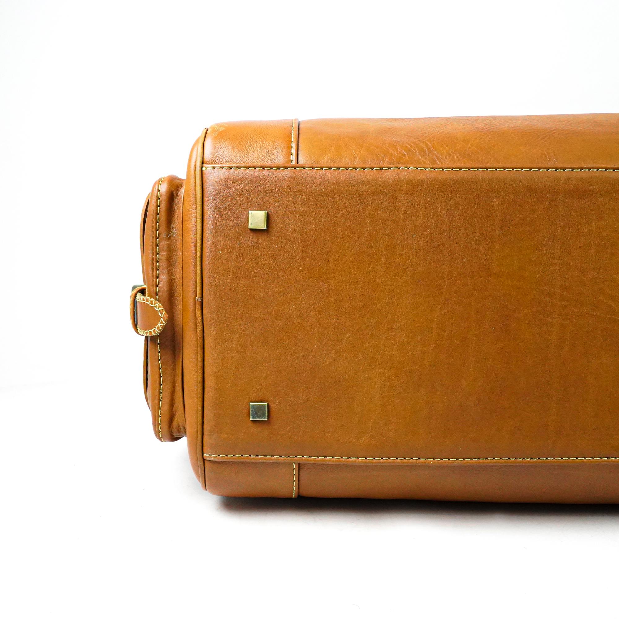 Vintage Cognac Leather Travel Bag – Hand-Stitched Craftsmanship